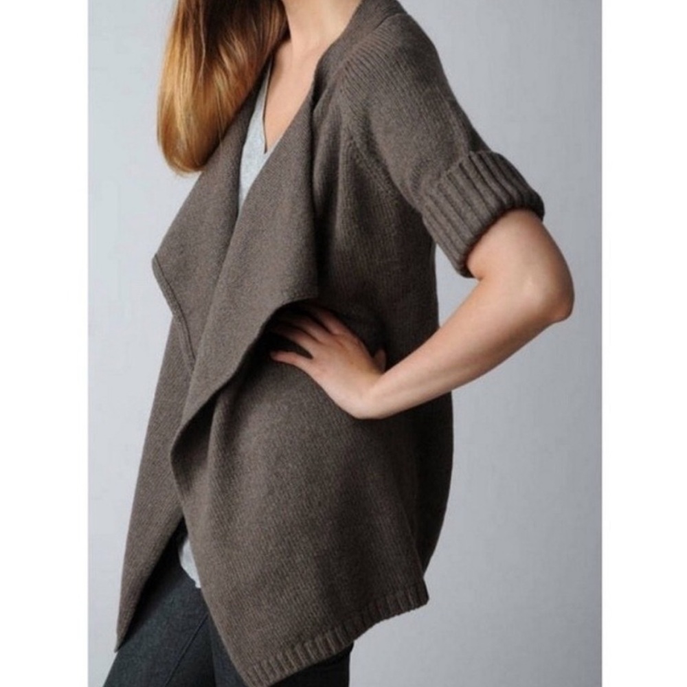Preowned- Vince Women's Wool Blend Short Sleeve Open Sweater Cardigan- Brown - L